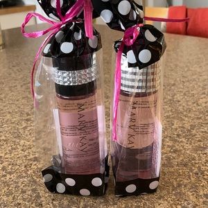 2 Mary Kay oil-free makeup removers 3.75 fl. Ounce